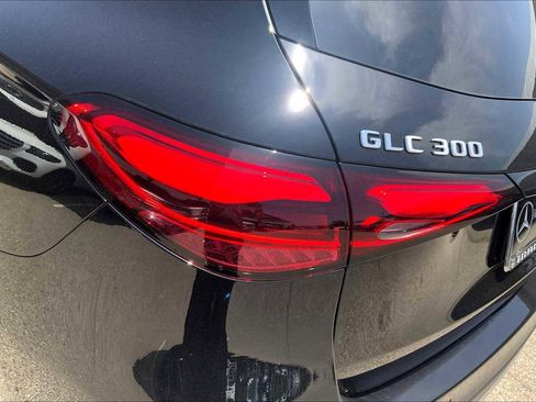 New 2025 Mercedes-Benz GLC 300 GLC 300 image 6