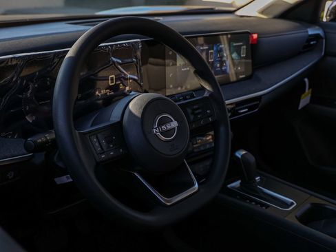 New 2026 Nissan Kicks SV image 14