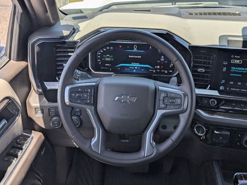 Used 2026 Chevrolet Silverado 1500 RST AWD/4WD image 18