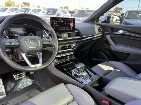 Used 2023 Audi SQ5 Premium Plus w/ Premium Plus Package image 16