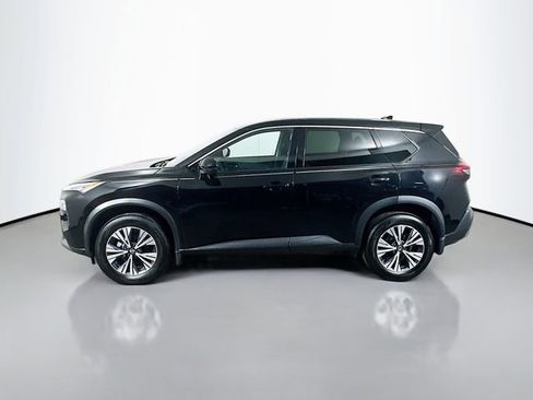 Used 2021 Nissan Rogue SV image 9