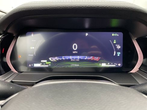 Used 2023 Jeep Grand Cherokee 4WD 4xe image 30