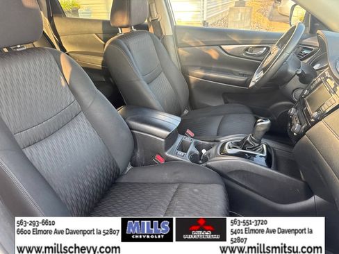 Used 2019 Nissan Rogue SV AWD/4WD image 22