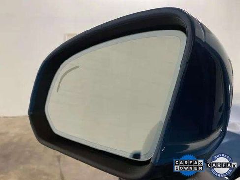 Used 2025 Volvo XC40 B5 Core image 91