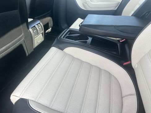 Used 2010 Volkswagen CC Sport image 4