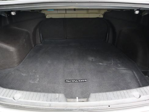 Used 2012 Hyundai Sonata GLS image 10