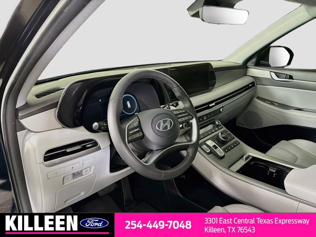 Used 2024 Hyundai Palisade SEL w/ Premium Package FWD image 11