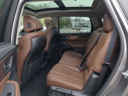 Certified 2023 Acura MDX SH-AWD w/ Technology Package image 10