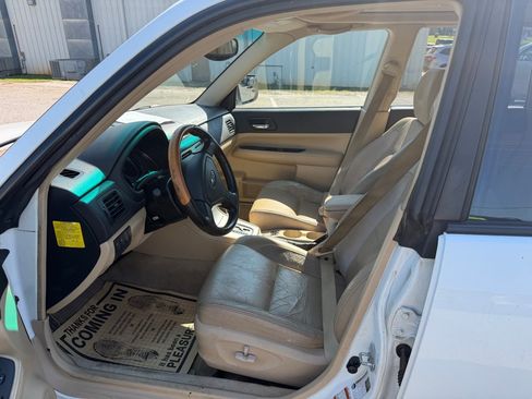 Used 2006 Subaru Forester 2.5X L.L. Bean AWD/4WD image 10