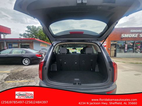 Used 2020 Kia Telluride S FWD image 11