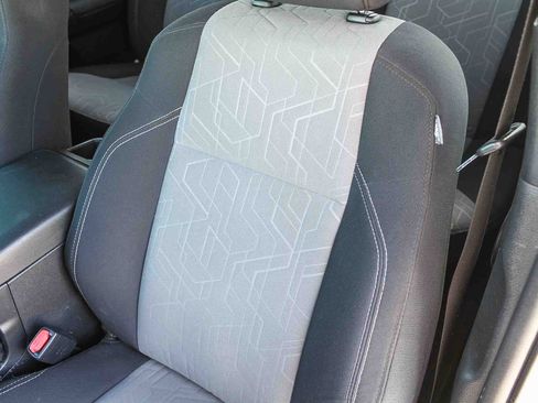 Used 2023 Toyota Tacoma TRD Off-Road image 25