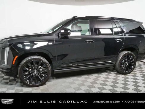Certified 2026 Cadillac Escalade Platinum Sport w/ LPO, ONYX Package AWD/4WD image 33