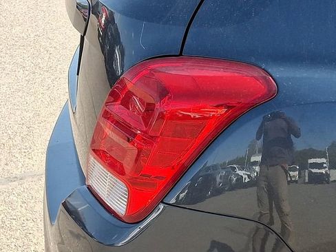 Used 2019 Chevrolet Trax LS image 29