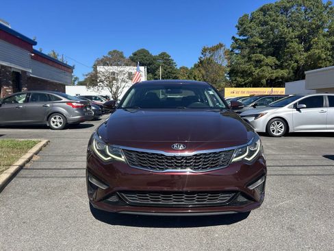 Used 2020 Kia Optima LX image 2