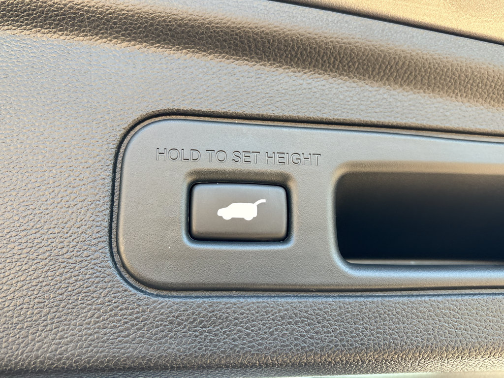 Used 2022 Acura MDX Type S AWD/4WD image 8