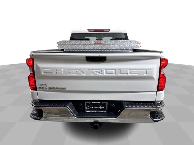 Used 2023 Chevrolet Silverado 1500 LT AWD/4WD image 7
