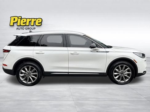 Certified 2021 Lincoln Corsair AWD w/ Premium Package image 3