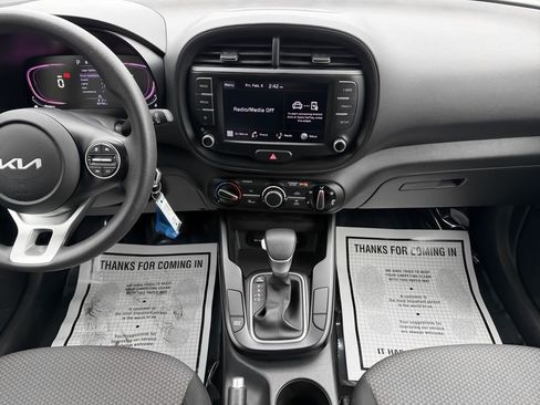 Used 2023 Kia Soul LX w/ Option Group 015 image 17