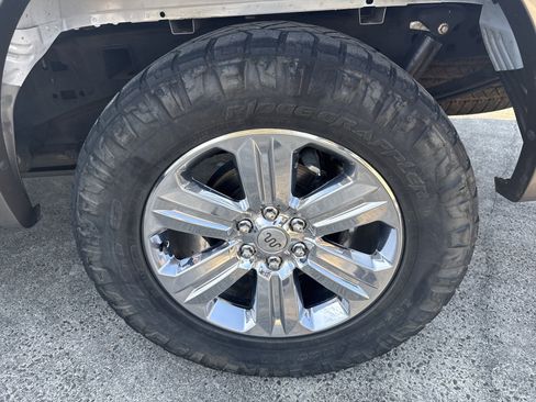 Used 2019 Ford F150 King Ranch w/ Equipment Group 601A Luxury image 18