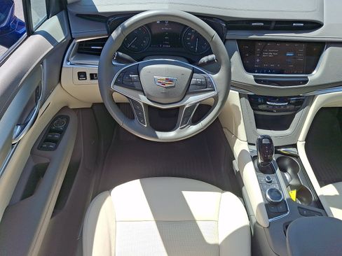 Certified 2023 Cadillac XT5 Premium Luxury w/ Technology Package AWD/4WD image 22