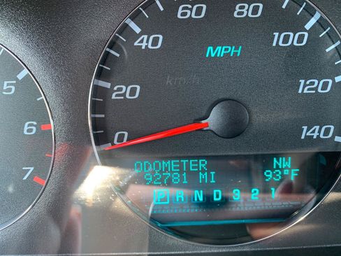 Used 2008 Chevrolet Impala LT w/ Luxury Edition Package FWD image 21