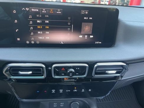 Used 2026 Nissan Sentra SV w/ Floor Mat Package FWD image 17
