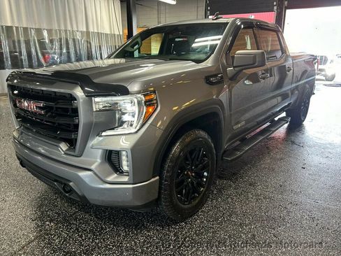Used 2022 GMC Sierra 1500 Elevation w/ X31 Off-Road Package AWD/4WD image 6