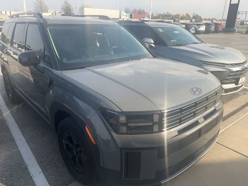 Used 2024 Hyundai Santa Fe XRT image 2