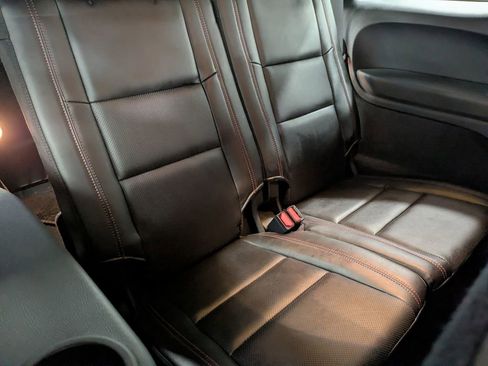 Used 2025 Dodge Durango GT AWD/4WD image 32