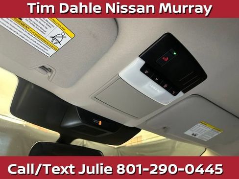 Used 2025 Nissan Pathfinder SV AWD/4WD image 32