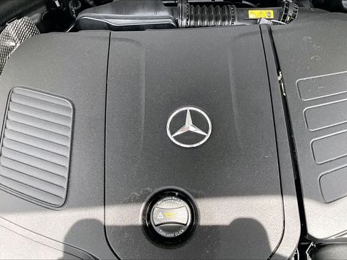 Certified 2025 Mercedes-Benz GLC 300 4MATIC w/ AMG Line image 32
