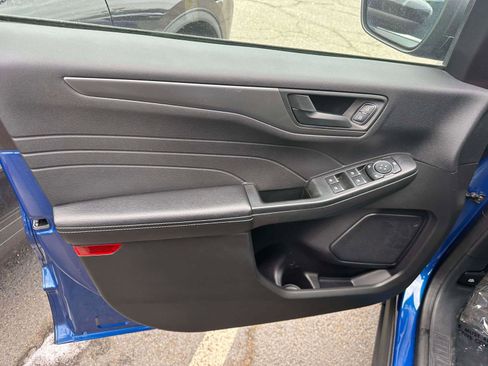 Used 2023 Ford Escape Active image 15