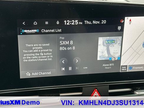 Used 2025 Hyundai Elantra Limited image 50