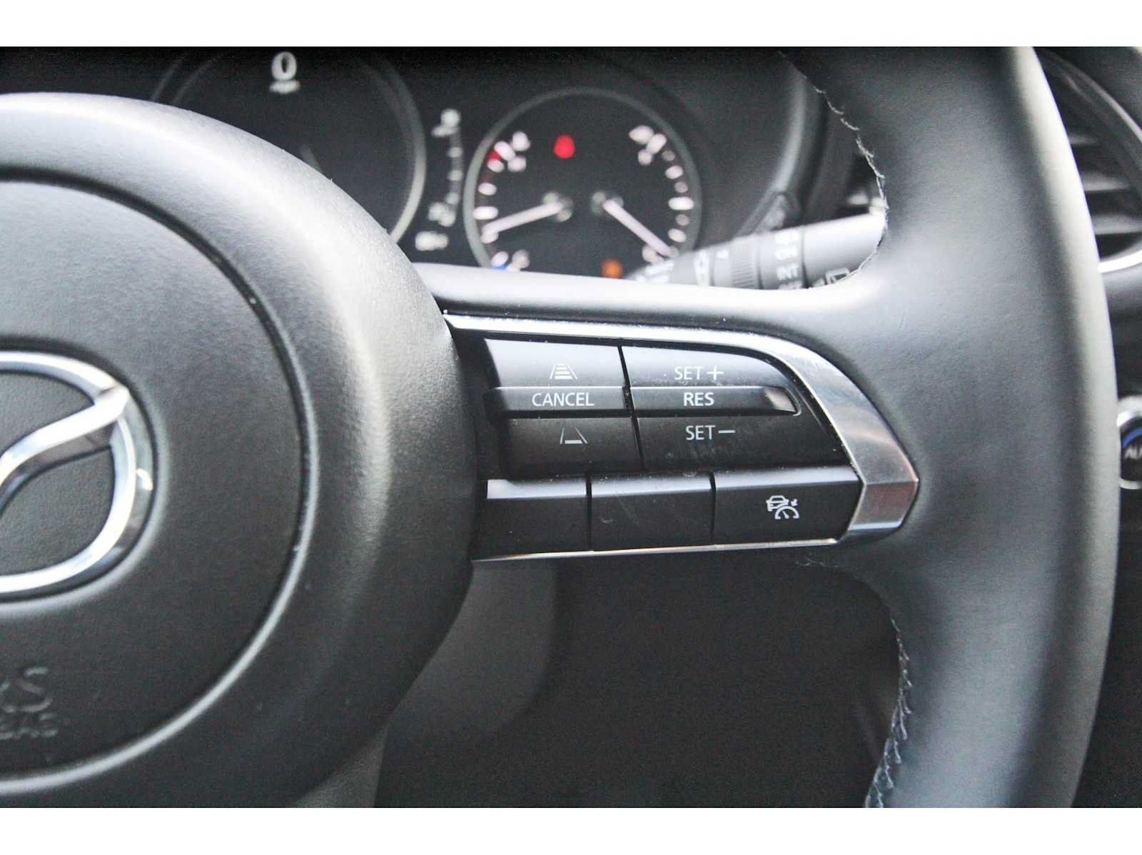 Used 2024 MAZDA MAZDA3 s FWD image 16