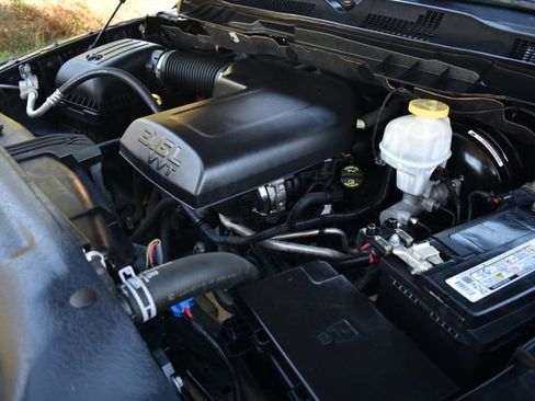 Used 2019 RAM 1500 Tradesman w/ Chrome Plus Package image 21