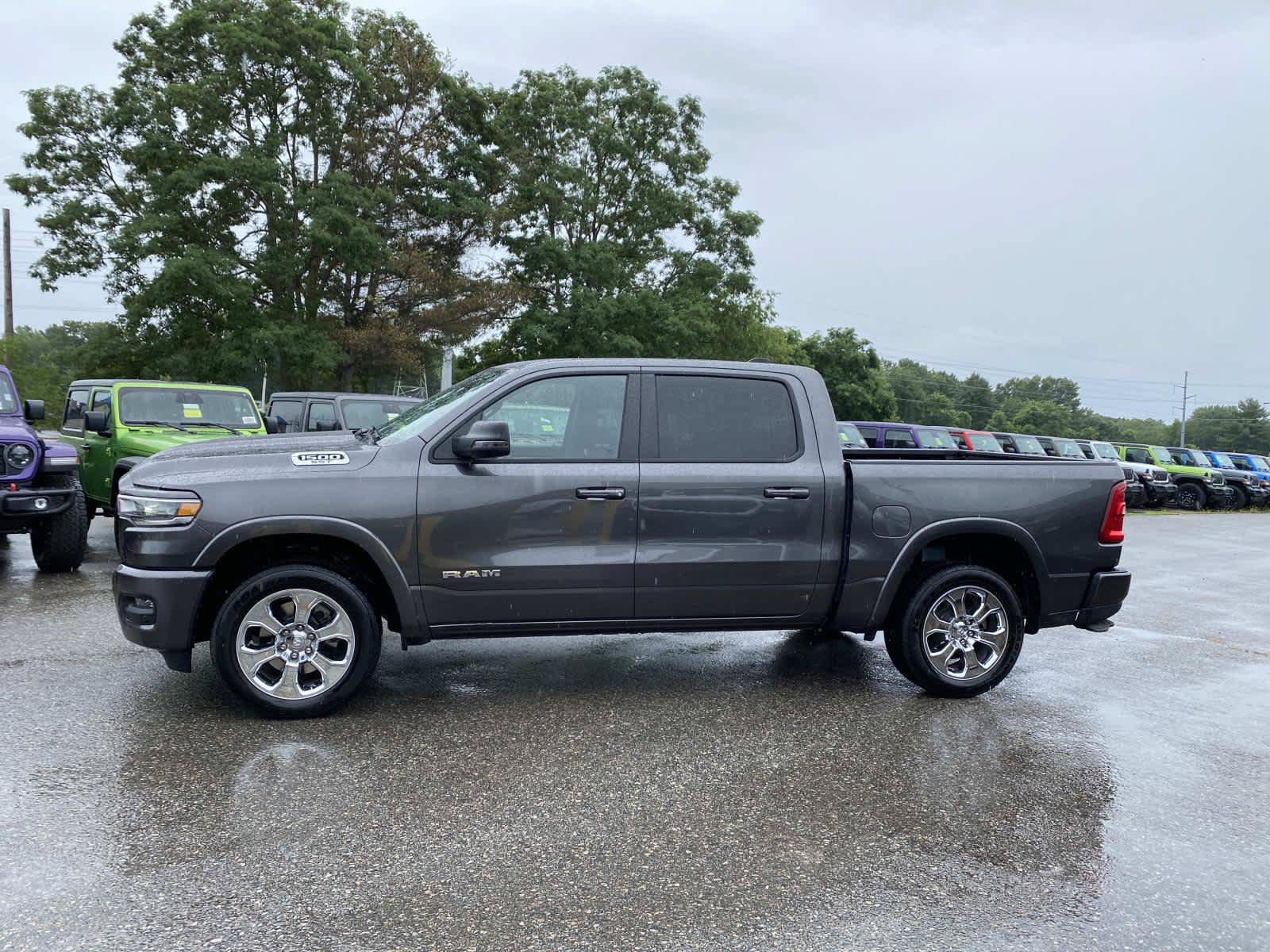 Used 2025 RAM 1500 Big Horn AWD/4WD image 8
