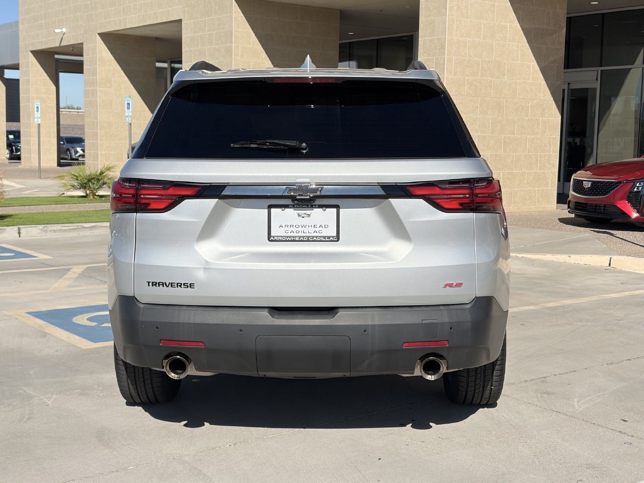 Used 2022 Chevrolet Traverse RS FWD image 6