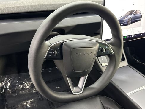 Used 2024 Tesla Model 3 Standard Range RWD image 28