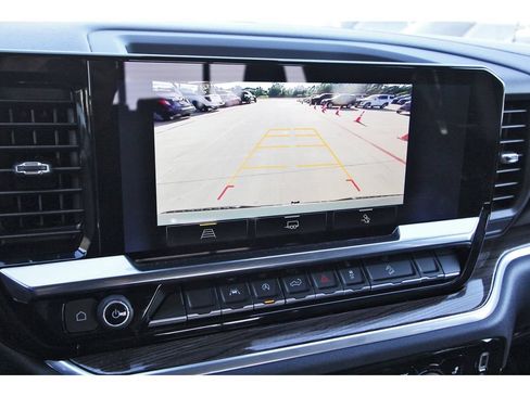 Used 2026 Chevrolet Silverado 1500 LT Trail Boss w/ Convenience Package II AWD/4WD image 22