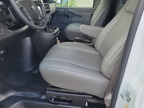 New 2025 GMC Savana 2500 w/ Driver Convenience Package image 13