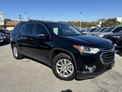 Used 2020 Chevrolet Traverse LT