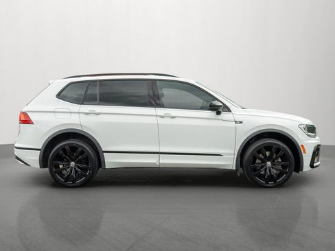Used 2020 Volkswagen Tiguan SE R-Line AWD/4WD image 8