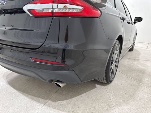Used 2020 Ford Fusion SEL FWD image 23