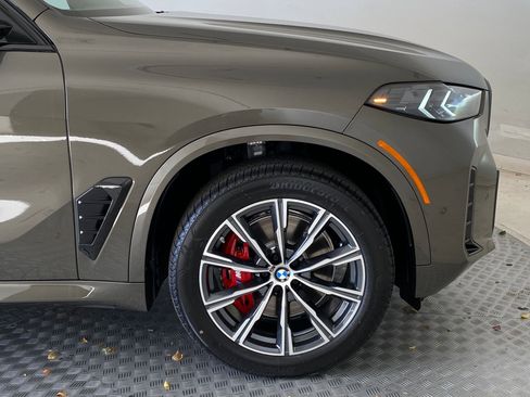 New 2026 BMW X5 xDrive40i w/ M Sport Package image 10