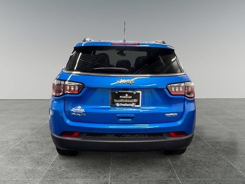 Used 2023 Jeep Compass Latitude AWD/4WD image 23
