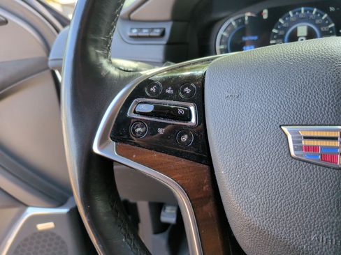 Used 2019 Cadillac Escalade Luxury RWD image 19