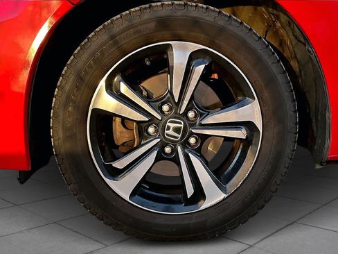 Used 2014 Honda Civic EX image 10