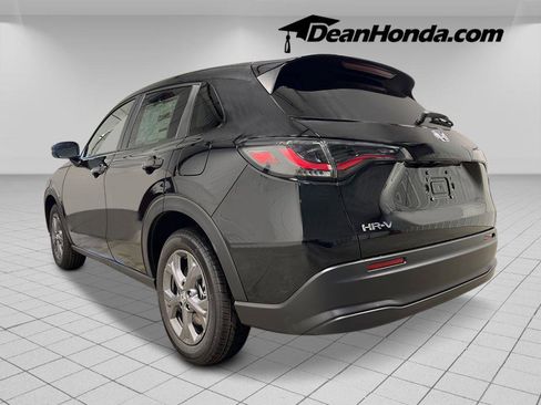 New 2026 Honda HR-V LX image 3