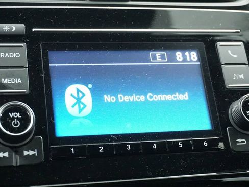 Used 2020 Honda CR-V LX image 33