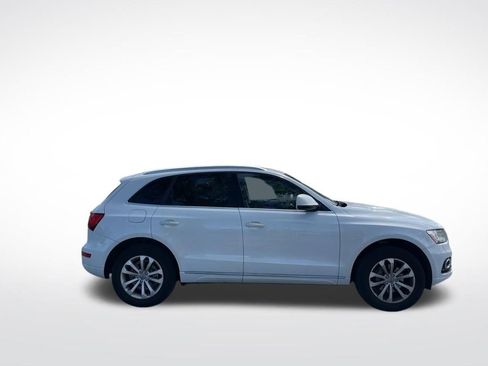 Used 2016 Audi Q5 2.0T Premium Plus w/ Technology Package image 4